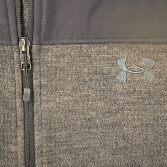 New Under Armour UA Specialist Vest Black/Gray Fleece Zip Up Zip Pockets Large - Picture 4 of 16